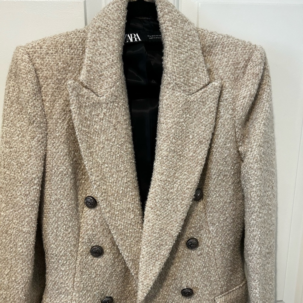 Zara wool blend Boucle blazer. Small.